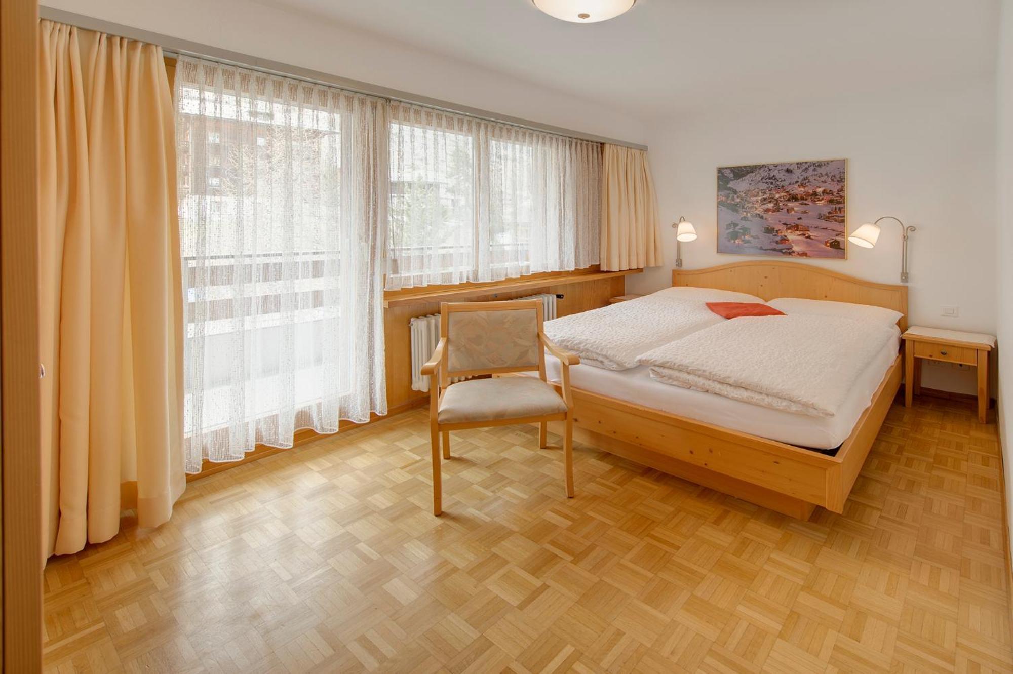 Hotel Parnass Церматт Экстерьер фото