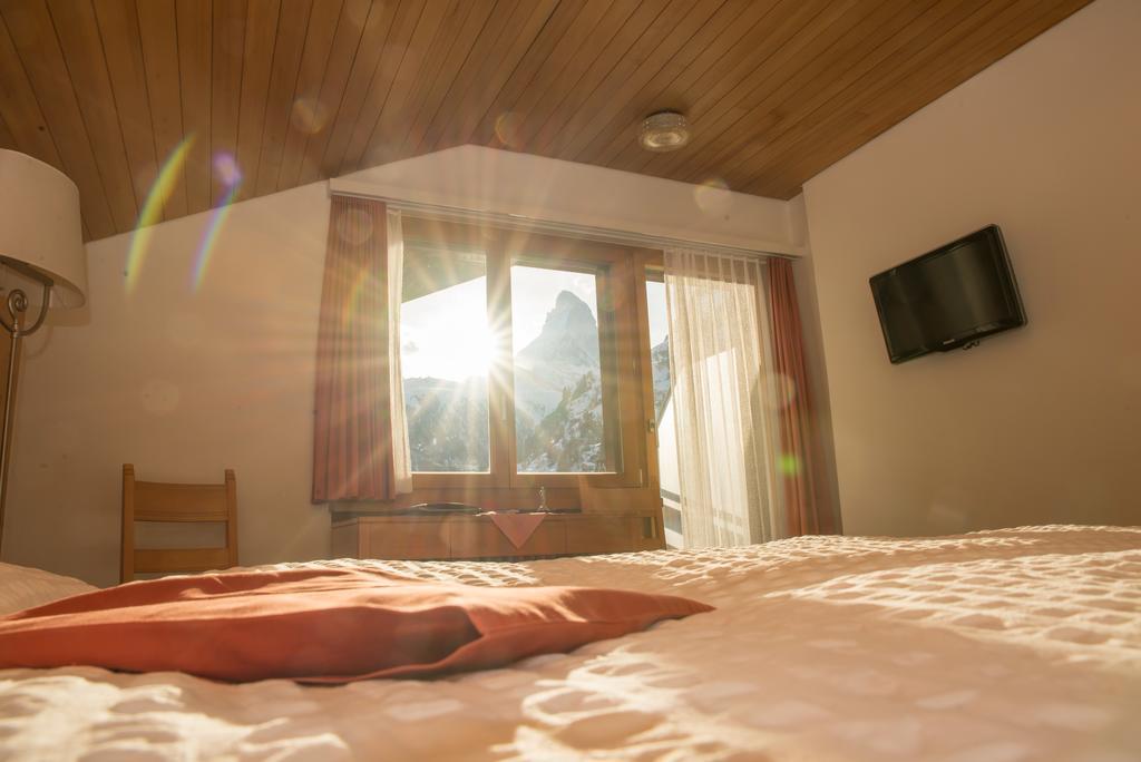 Hotel Parnass Церматт Экстерьер фото